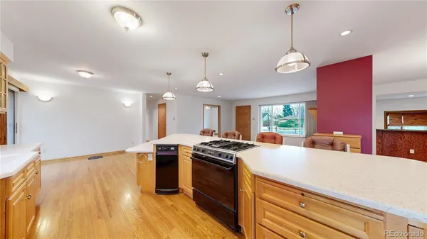 $715,500 | 545 Estes Street, Lakewood, CO 80226