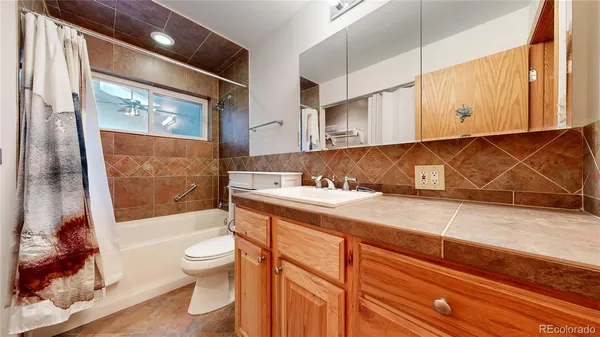 $715,500 | 545 Estes Street, Lakewood, CO 80226