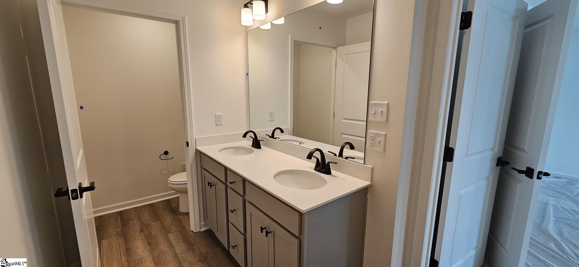 423 Belgrove Way Easley, SC 29640 - Photo 11 of 16