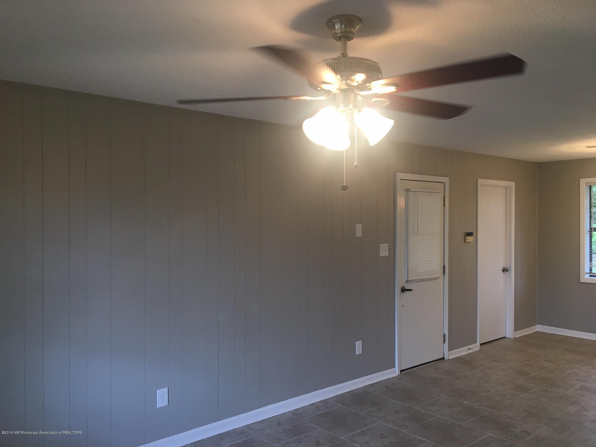 2285 Bowmantown Road Coldwater, MS 38618 - Photo 5 of 15 IMG_6422