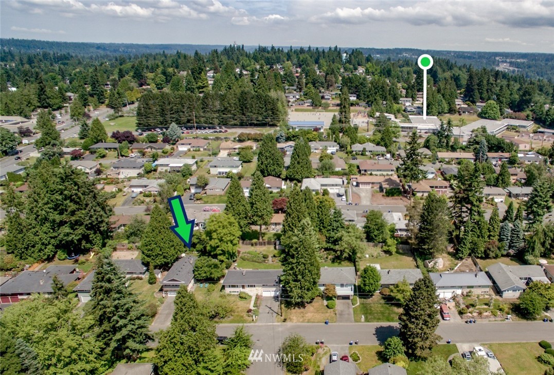 10508 Northeast 193rd Street Bothell, WA 98011 - Photo 33 of 35 Gallery Image 33