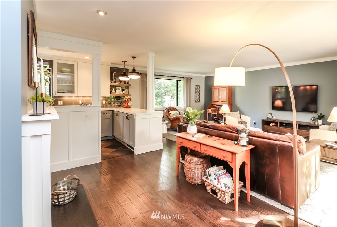 10508 Northeast 193rd Street Bothell, WA 98011 - Photo 6 of 35 Gallery Image 6