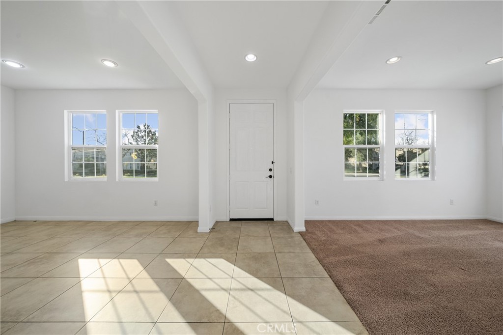 15767 Flight Chino, CA 91708 - Photo 4 of 25