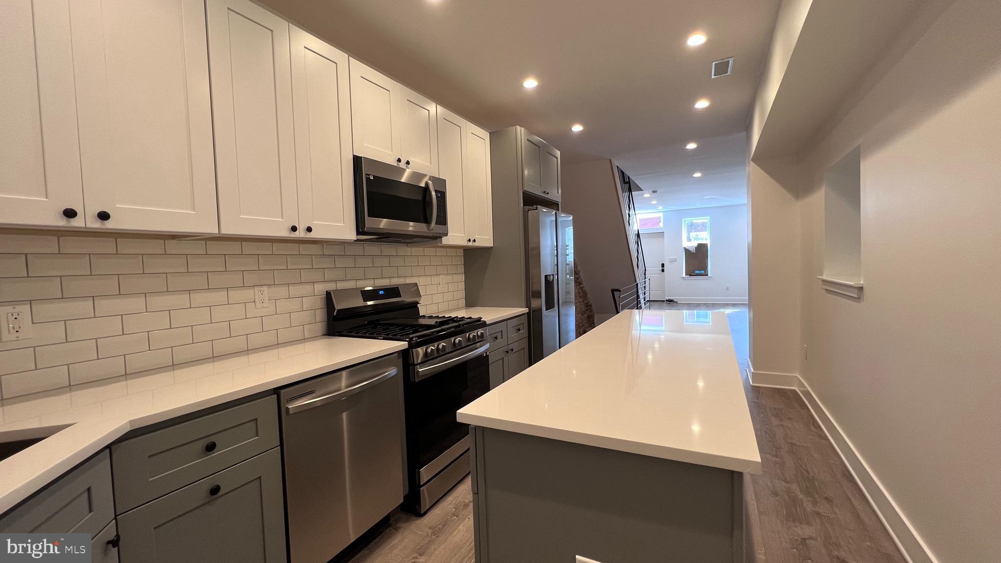 1424 South 22nd Street Philadelphia, PA 19146 - Photo 7 of 14