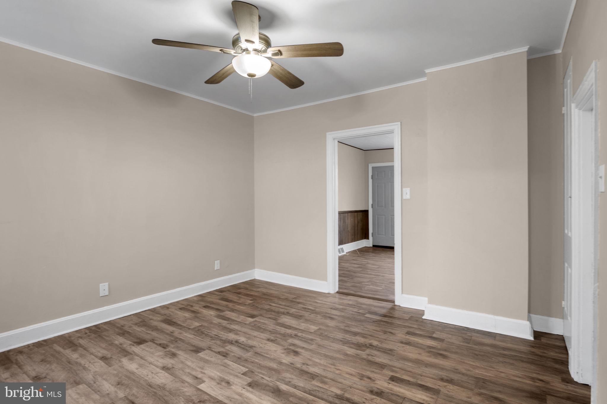 27 South Spring Garden Street Carlisle, PA 17013 - Photo 6 of 26 wooden floor in an empty room