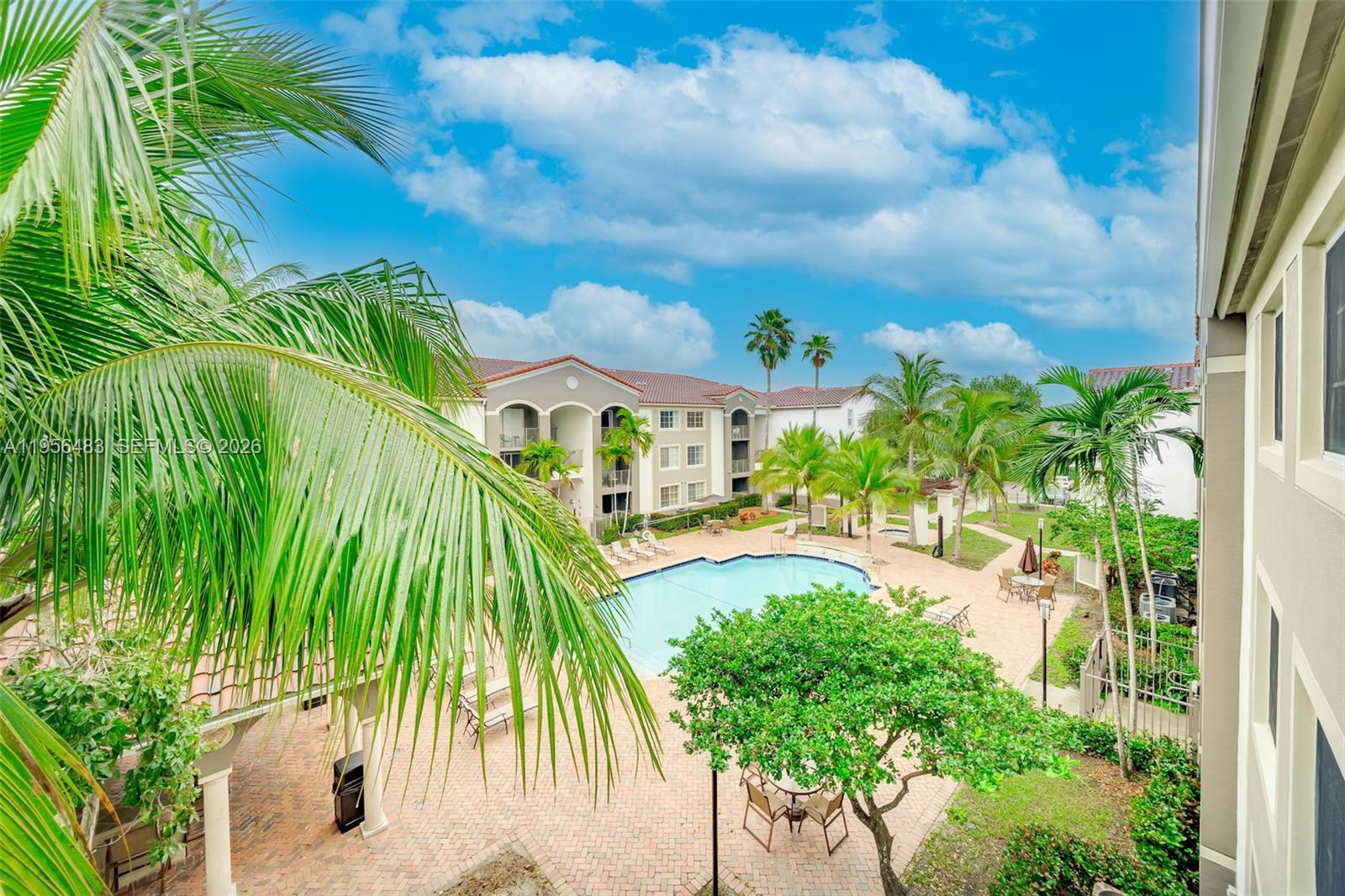 6831 Southwest 44th Street, Unit 304 Miami, FL 33155 - Photo 13 of 27