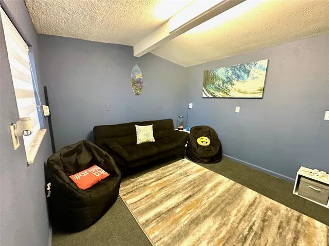 $3,000 | 14622 Pinecrest Drive, Largo, FL 33774