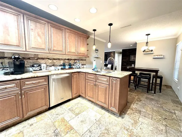 $3,000 | 14622 Pinecrest Drive, Largo, FL 33774