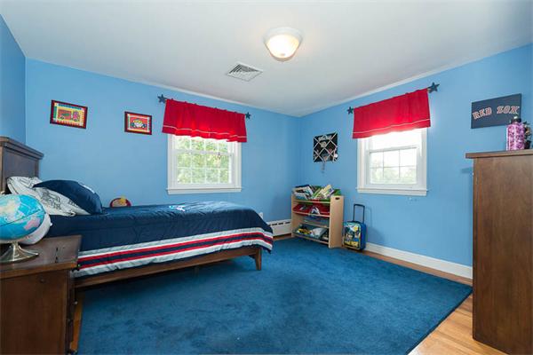 36 Browning Road Arlington, MA 02476 - Photo 22 of 28 Gallery Image 22