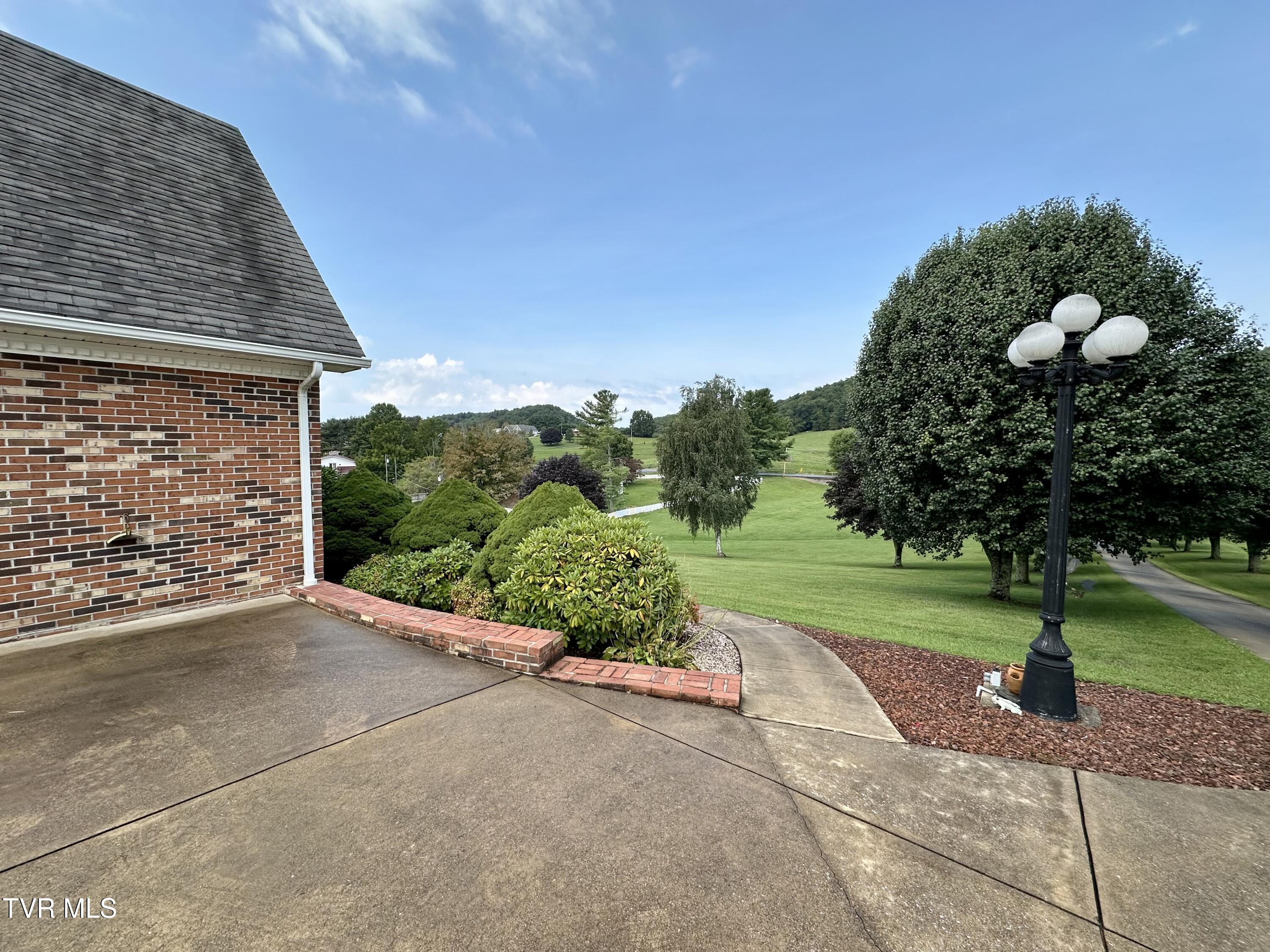 23089 Green Spring Road Abingdon, VA 24211 - Photo 23 of 61 IMG_9820