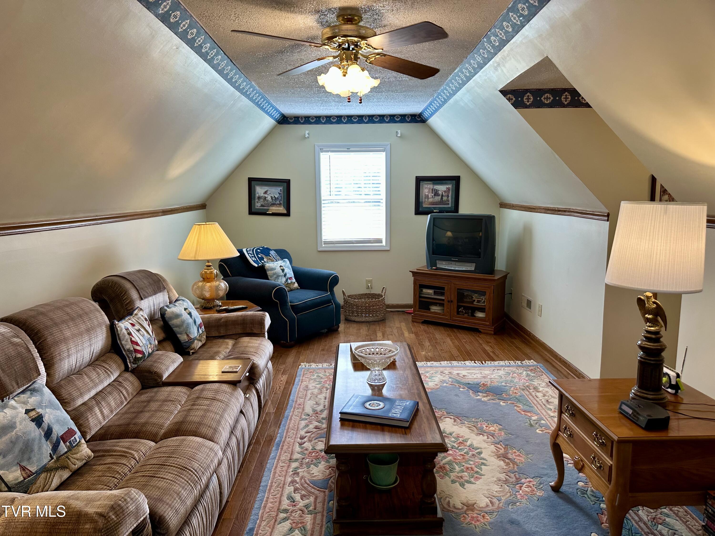 23089 Green Spring Road Abingdon, VA 24211 - Photo 61 of 61 IMG_9843