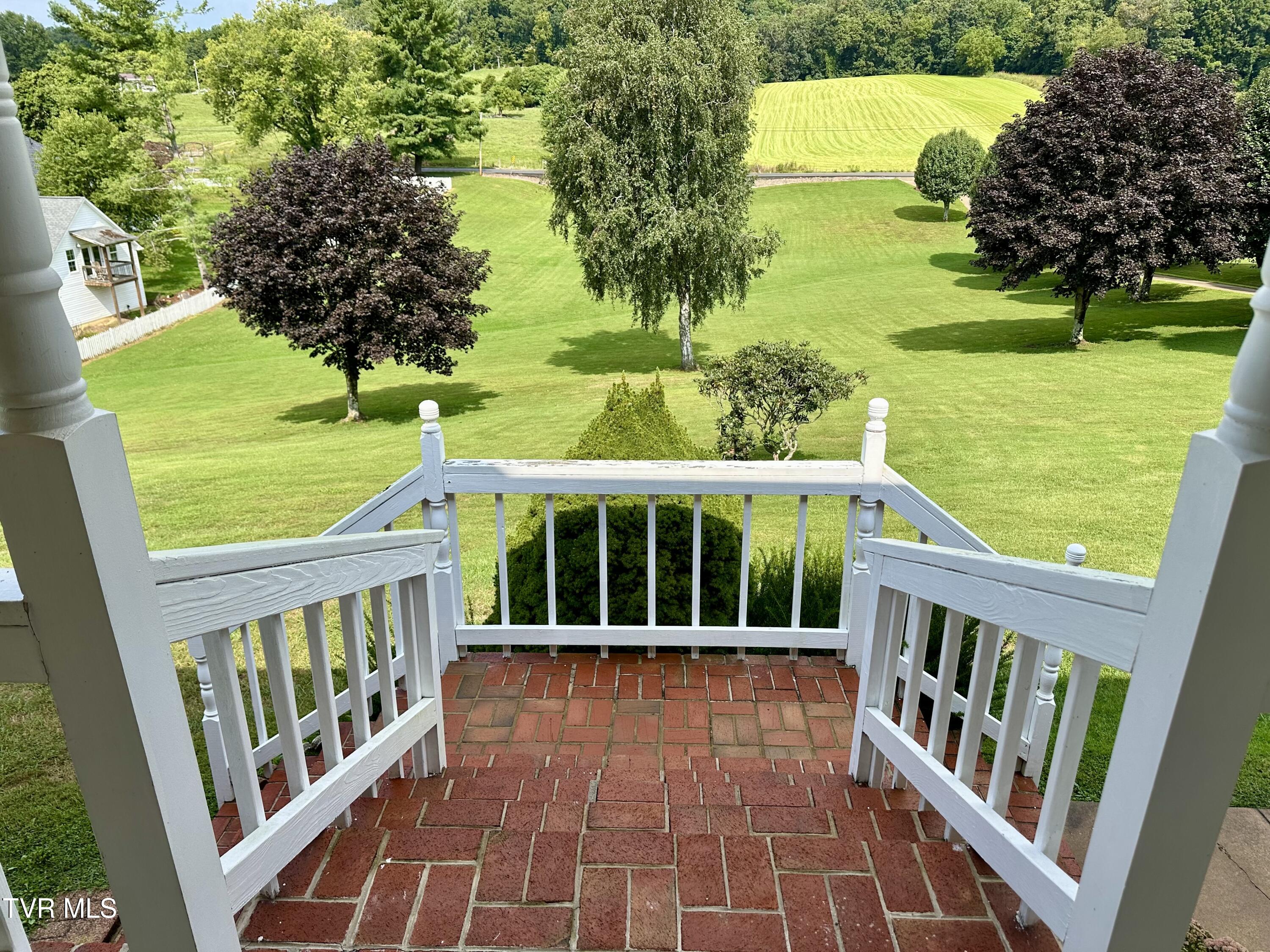 23089 Green Spring Road Abingdon, VA 24211 - Photo 10 of 61 IMG_9795