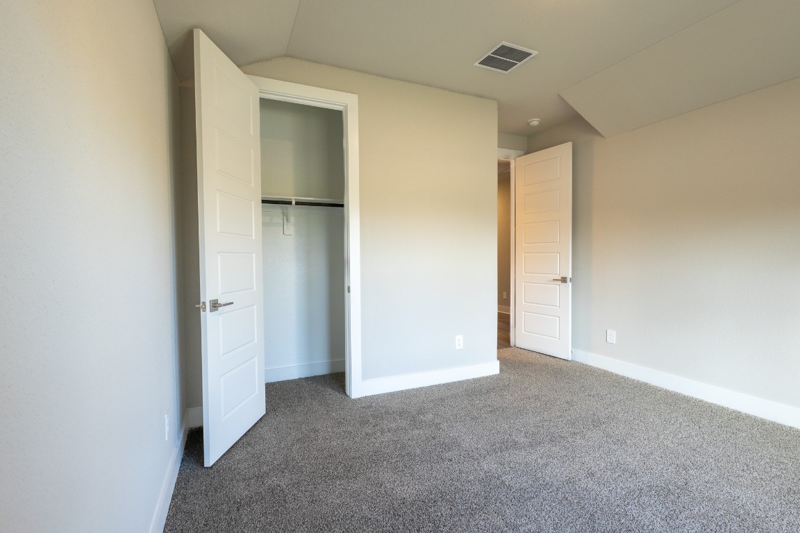 2010 Bluff Oak Street Conroe, TX 77304 - Photo 16 of 35 a view of an empty room