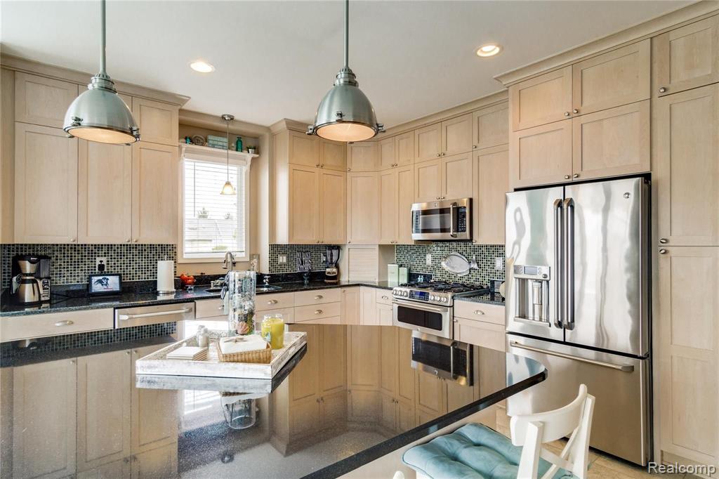 7213 Lobdell Road Linden, MI 48451 - Photo 10 of 53