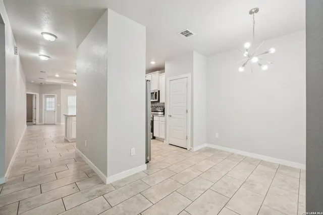 $260,000 | 139 Reichert Street, San Antonio, TX 78203