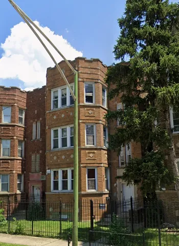$1,850 | 7545 South May Street, Unit 1, Chicago, IL 60620