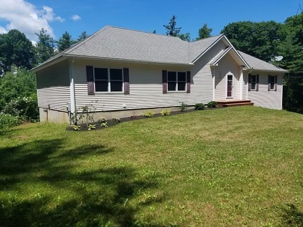 1494 Southbridge Road Warren, MA 01585 - Photo 1 of 22