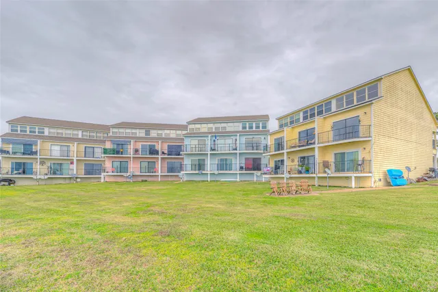 $1,195 | 445 Carolcrest Lane, Unit 421, Livingston, TX 77351