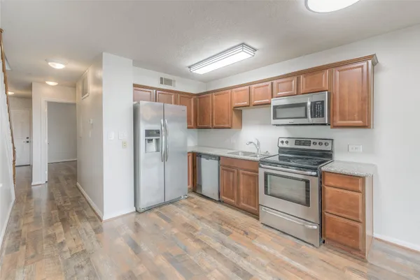 $1,195 | 445 Carolcrest Lane, Unit 421, Livingston, TX 77351