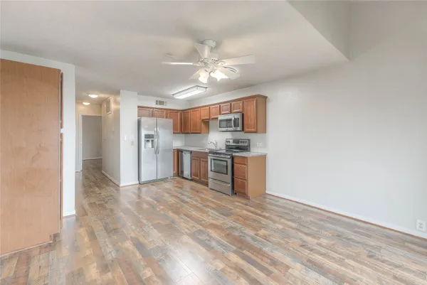 $1,195 | 445 Carolcrest Lane, Unit 421, Livingston, TX 77351