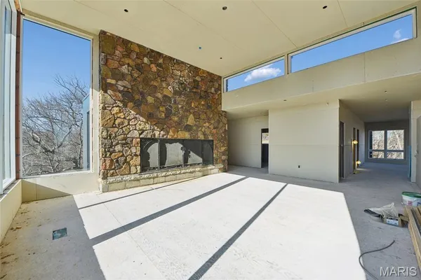 $1,690,000 | 800 Holland Road, Ballwin, MO 63021