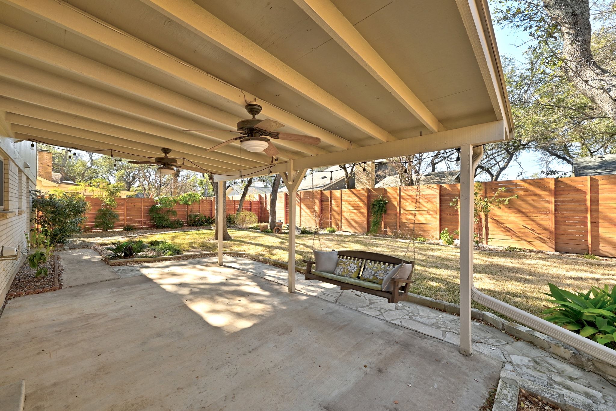 11204 Deadoak Lane Austin, TX 78759 - Photo 40 of 40 a view of a room with wooden floor