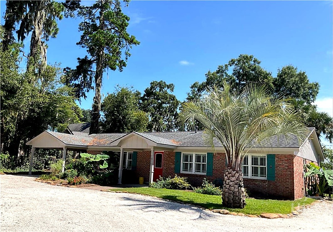 1810 Walthour Road Savannah, GA 31410 - Photo 1 of 30