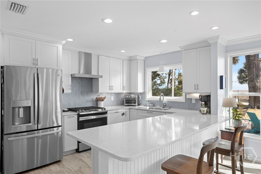 1810 Walthour Road Savannah, GA 31410 - Photo 16 of 30