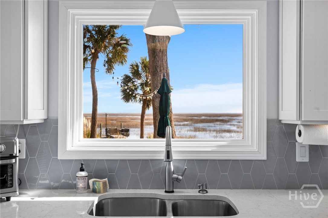 1810 Walthour Road Savannah, GA 31410 - Photo 20 of 30