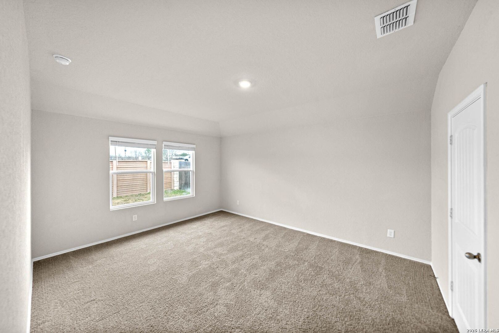 917 Chachalaca Court Seguin, TX 78155 - Photo 17 of 44 an empty room with a window