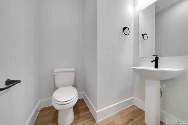 $2,209 | 13612 Giovannis Garden, San Antonio, TX 78253