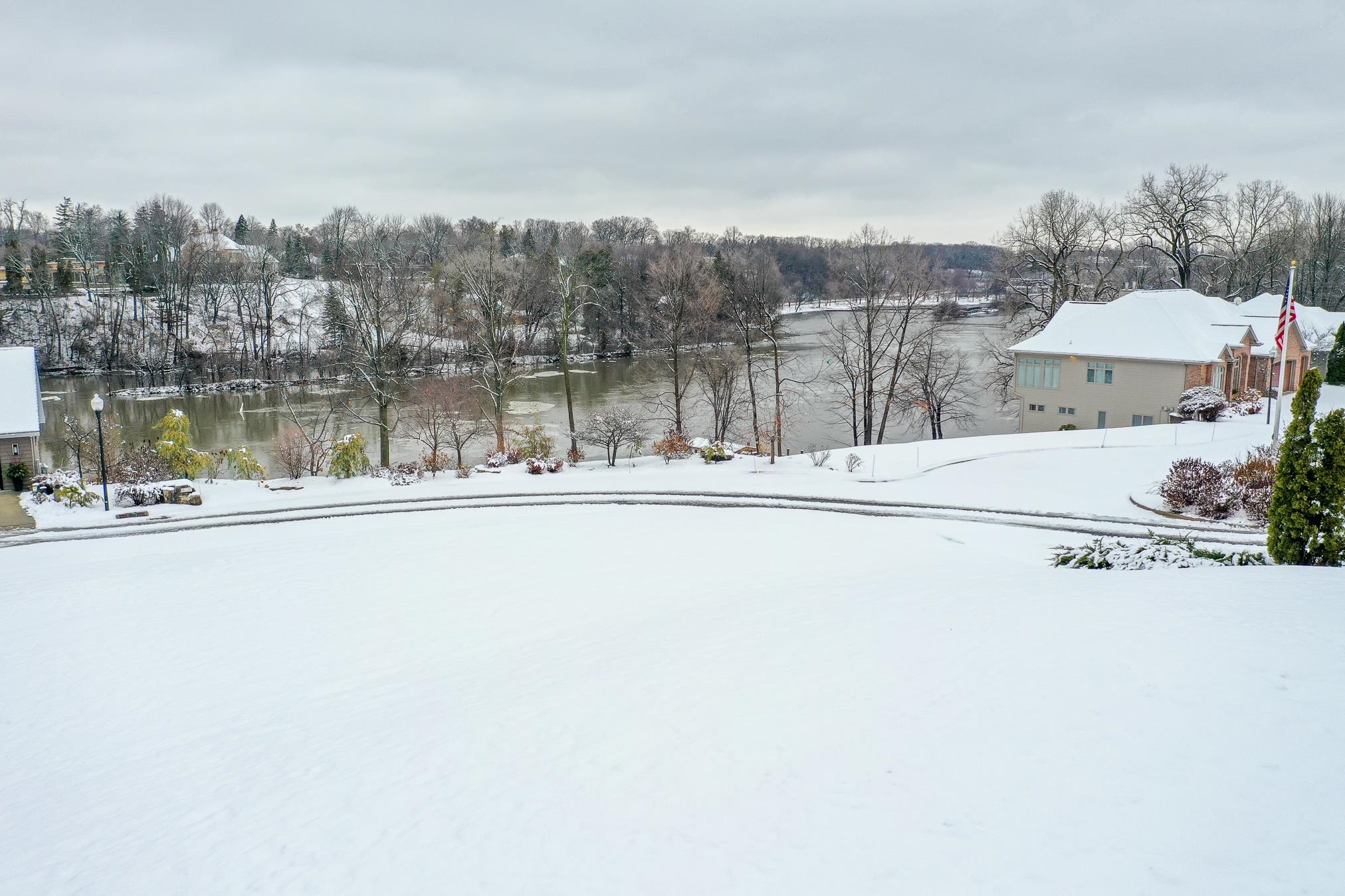 10 Embrey Court Appleton, WI 54915 - Photo 12 of 13