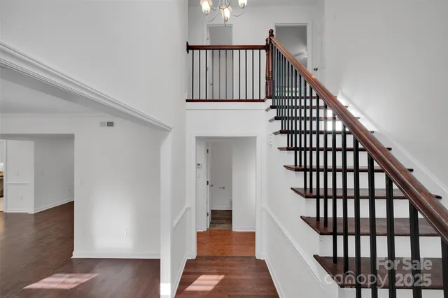 $550,000 | 8343 Norcroft Drive, Charlotte, NC 28269