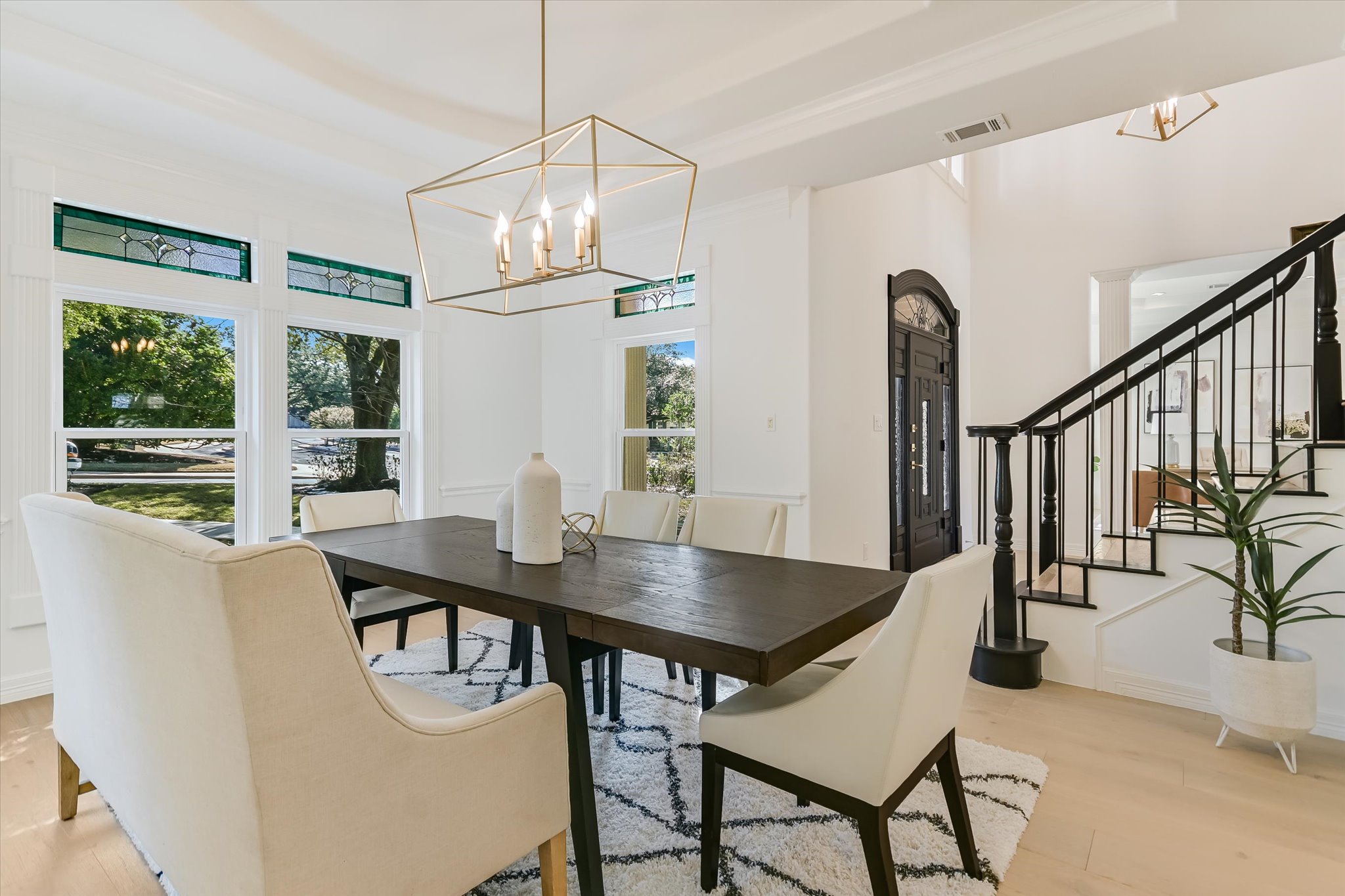 1208 Verdant Way Austin, TX 78746 - Photo 7 of 39