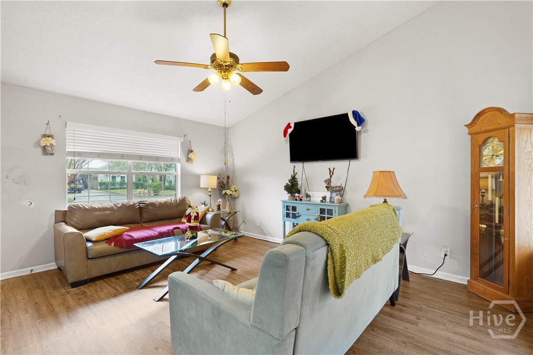 156 Ropemaker Lane Savannah, GA 31410 - Photo 6 of 32