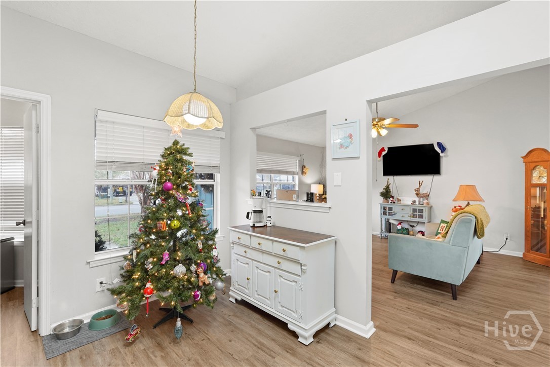 156 Ropemaker Lane Savannah, GA 31410 - Photo 10 of 32