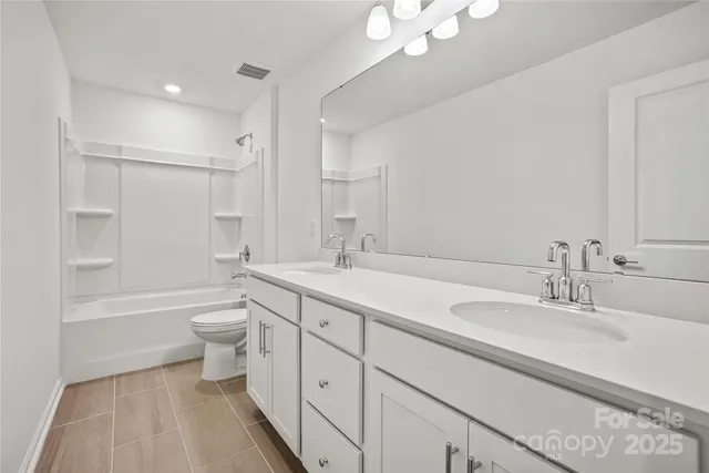 $624,270 | 14218 New Crst Drive, Unit 140, Huntersville, NC 28078