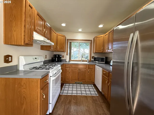 $499,000 | 110 Calumet Avenue, Eugene, OR 97404