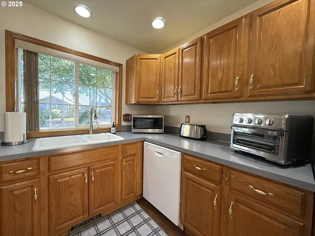 $499,000 | 110 Calumet Avenue, Eugene, OR 97404