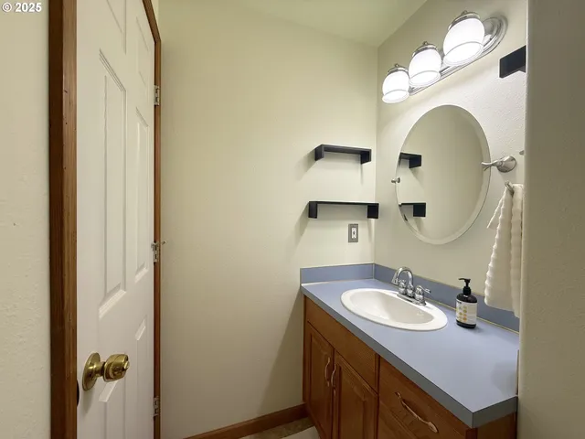 $499,000 | 110 Calumet Avenue, Eugene, OR 97404