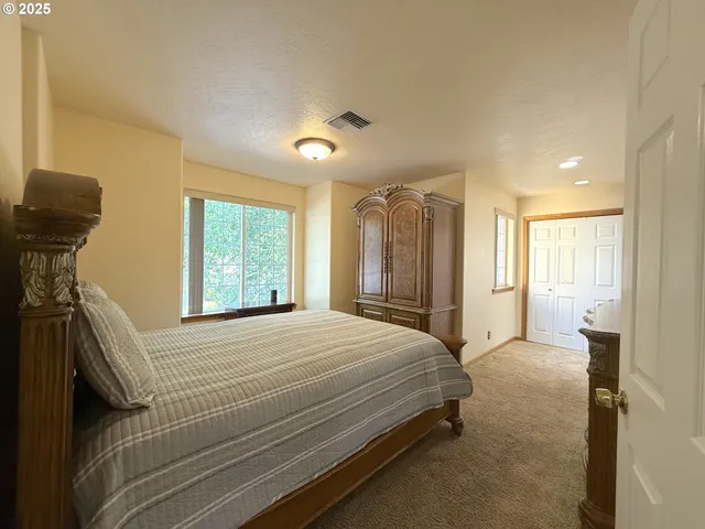 $499,000 | 110 Calumet Avenue, Eugene, OR 97404