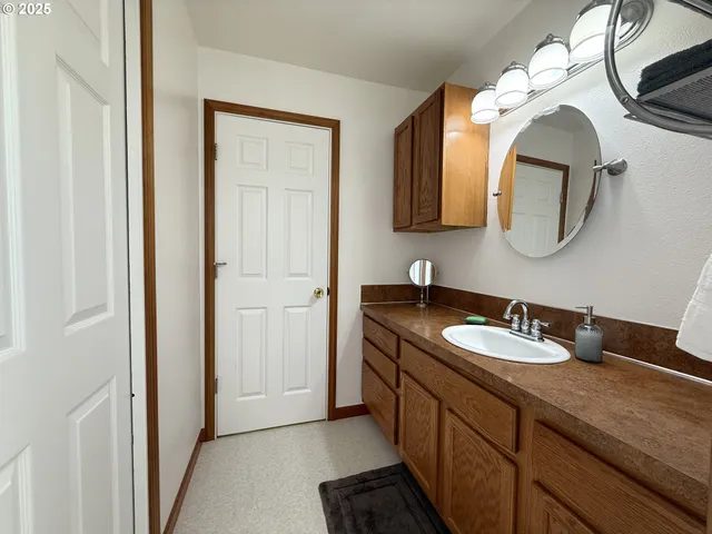 $499,000 | 110 Calumet Avenue, Eugene, OR 97404