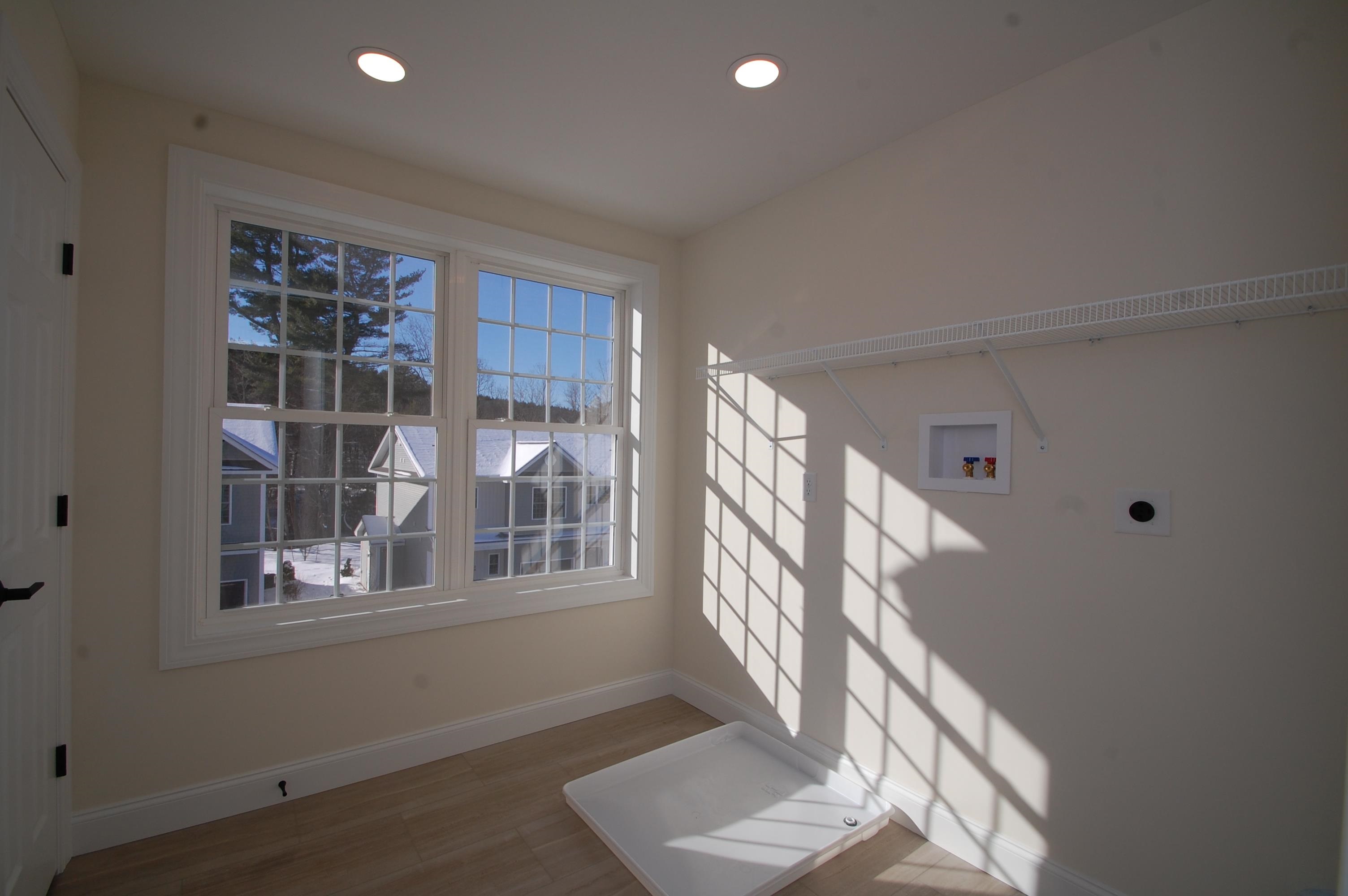 2 A Dearborn Circle Goffstown, NH 03045 - Photo 14 of 20