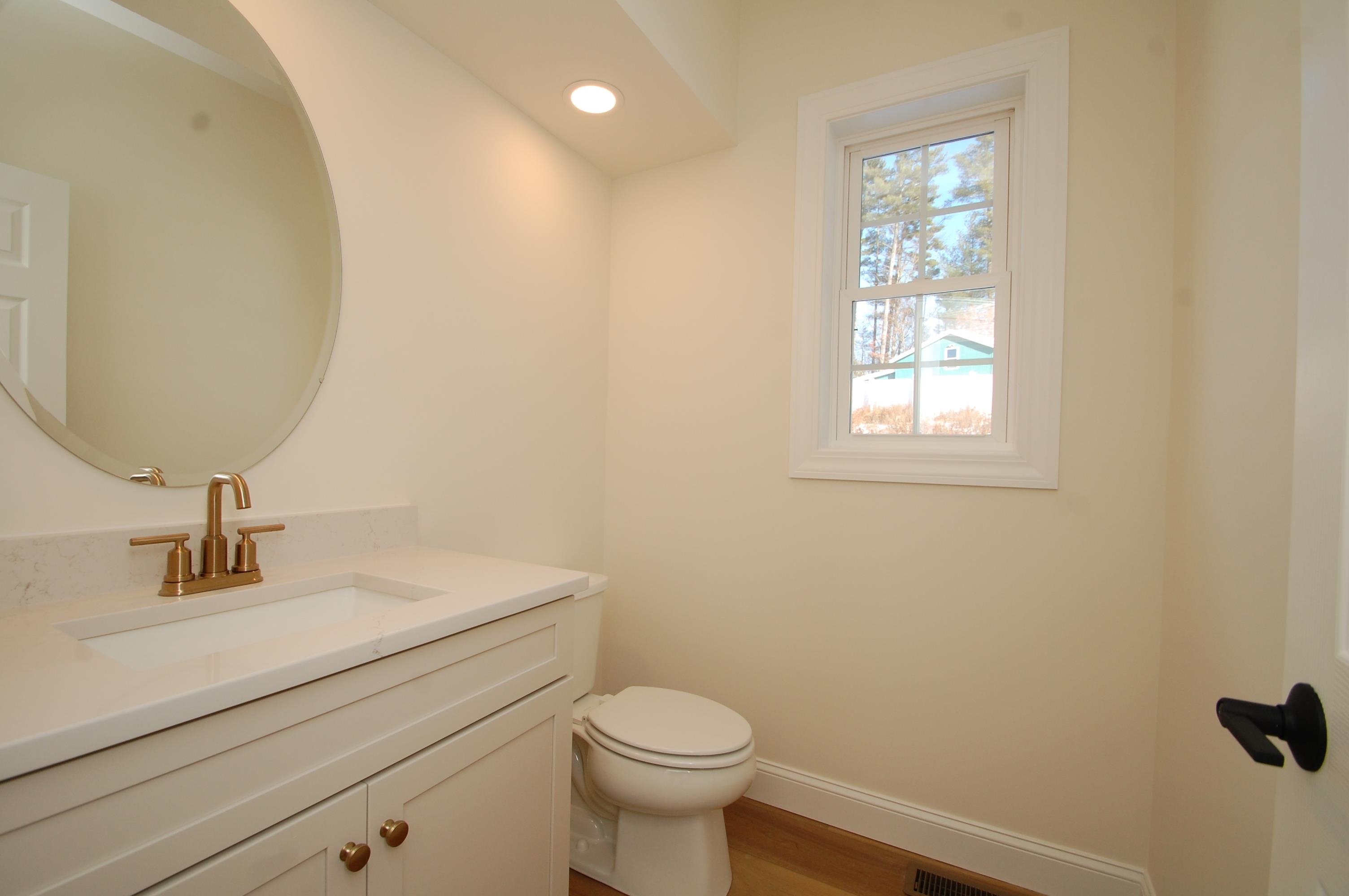 2 A Dearborn Circle Goffstown, NH 03045 - Photo 16 of 20