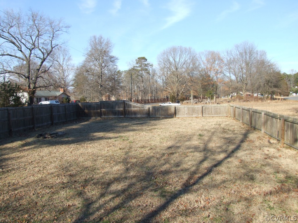 1010 Riverside Drive Lanexa, VA 23089 - Photo 7 of 14 Gallery Image 7