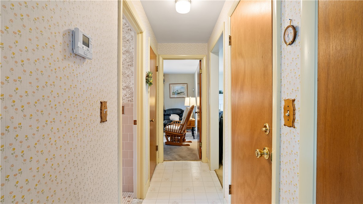 32 Short Road North Kingstown, RI 02852 - Photo 20 of 42 Gallery Image 20