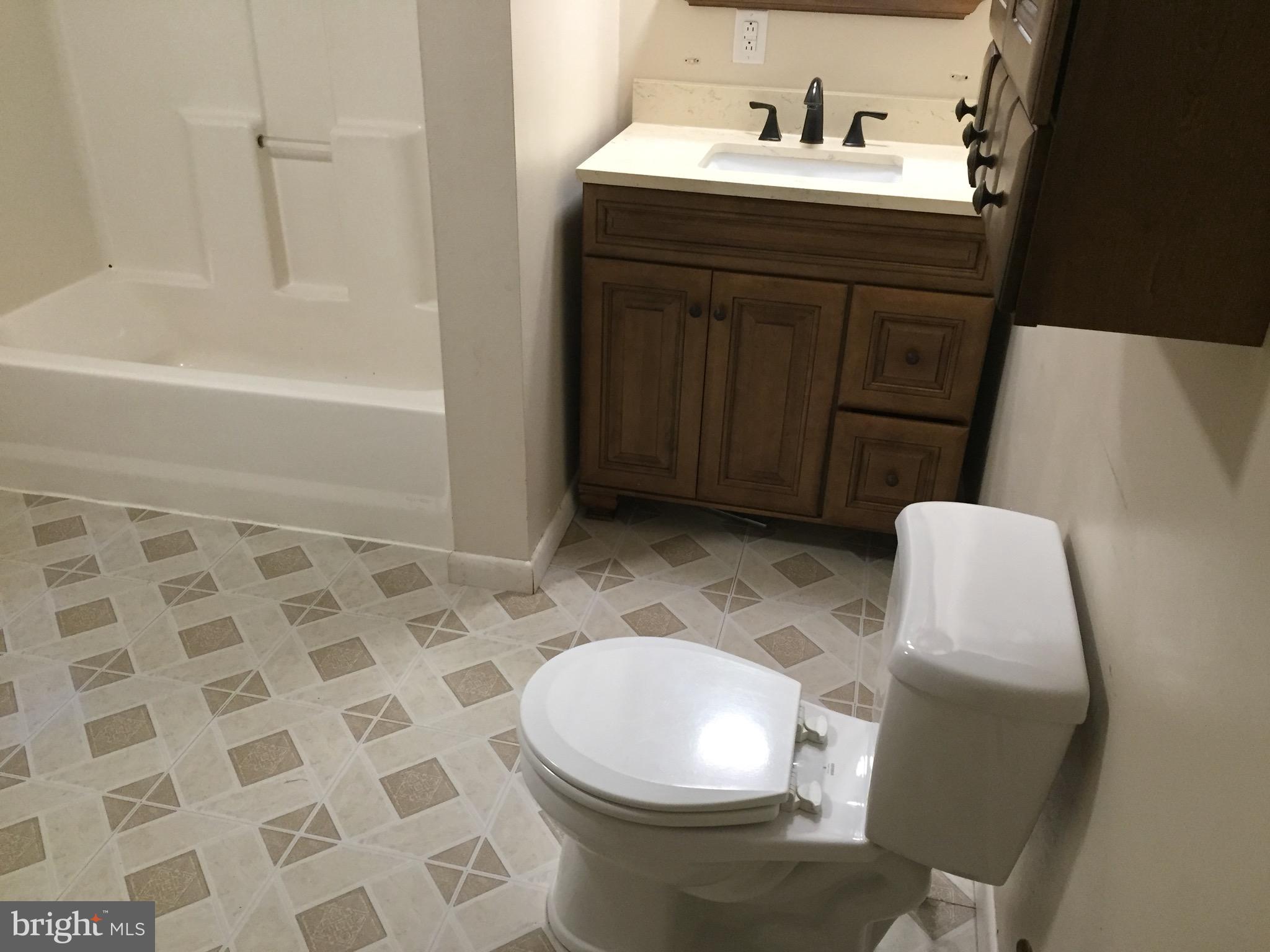 607 Nancy Jack Road Gerrardstown, WV 25420 - Photo 20 of 22 Bath