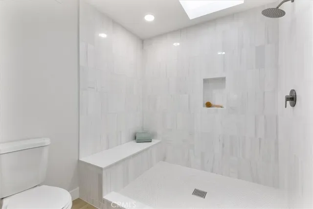 $759,000 | 17150 Burbank Boulevard, Unit 25, Encino, CA 91316