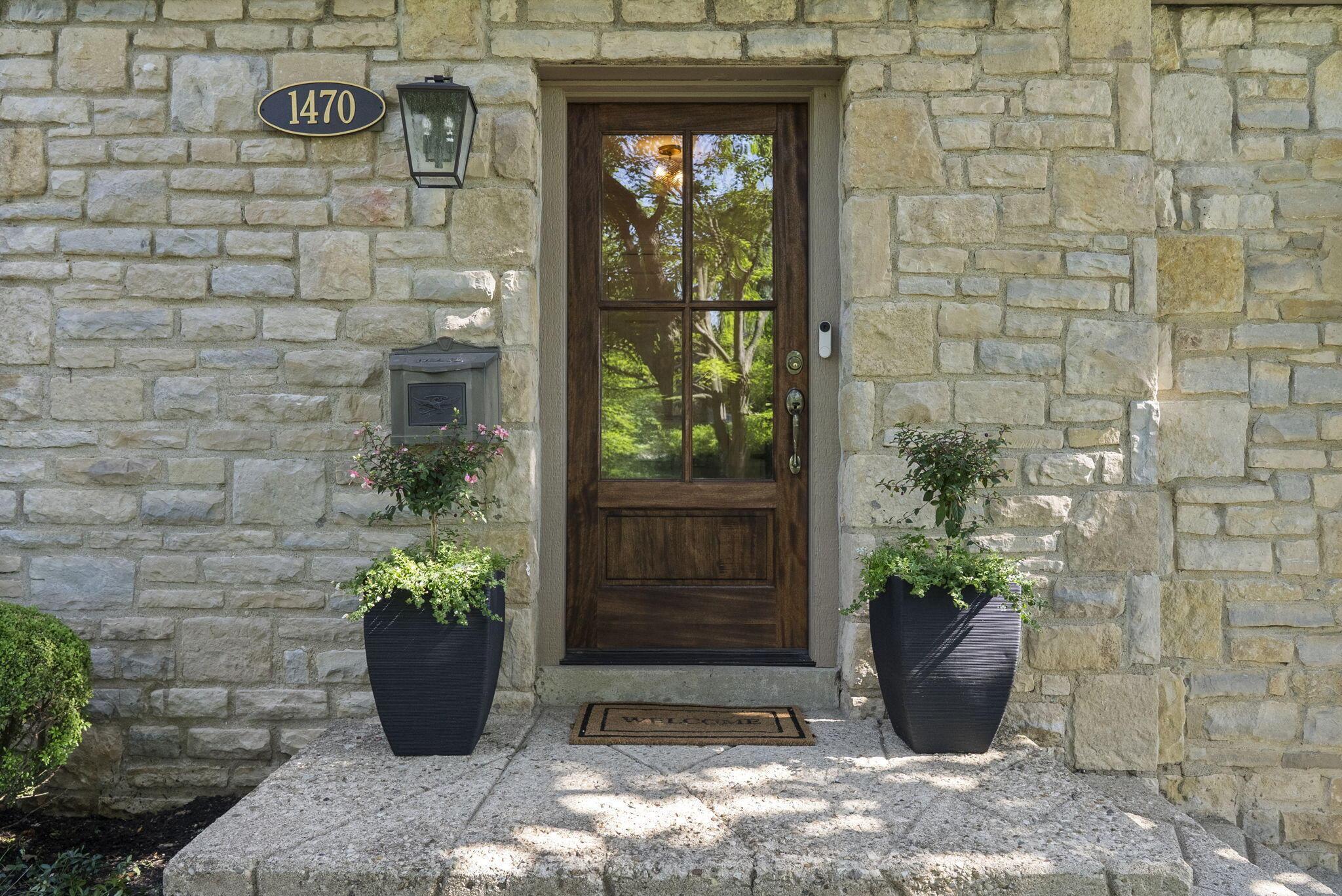 1470 Cardiff Road Upper Arlington, OH 43221 - Photo 3 of 87
