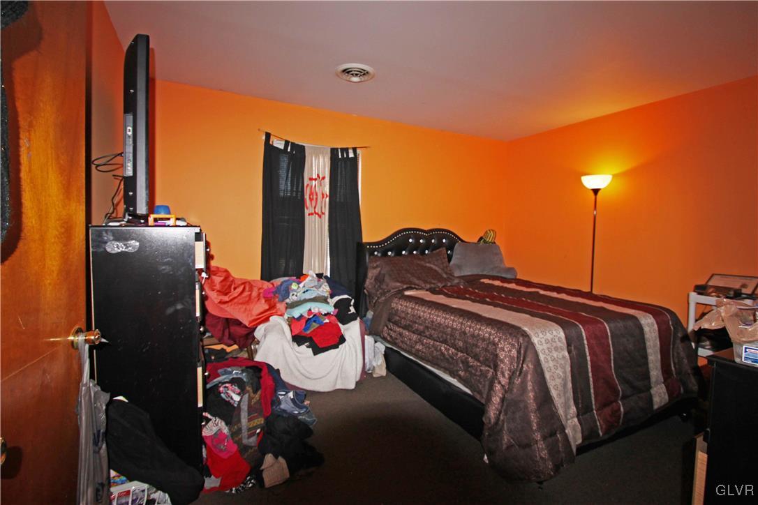 799 Briarstone Road Bethlehem, PA 18017 - Photo 7 of 8 Gallery Image 7